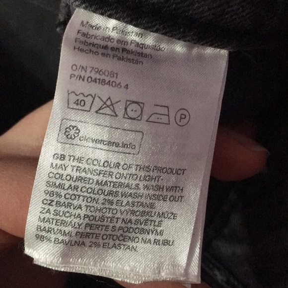 Zip up dark gray skirt - Picture 3 of 7